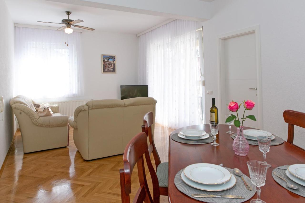 Apartment Angelina Split Buitenkant foto